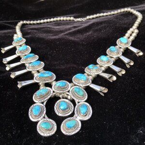 Vintage Sterling Silver Navajo Kingman Turquoise Squash Blossom Necklace Jewelry